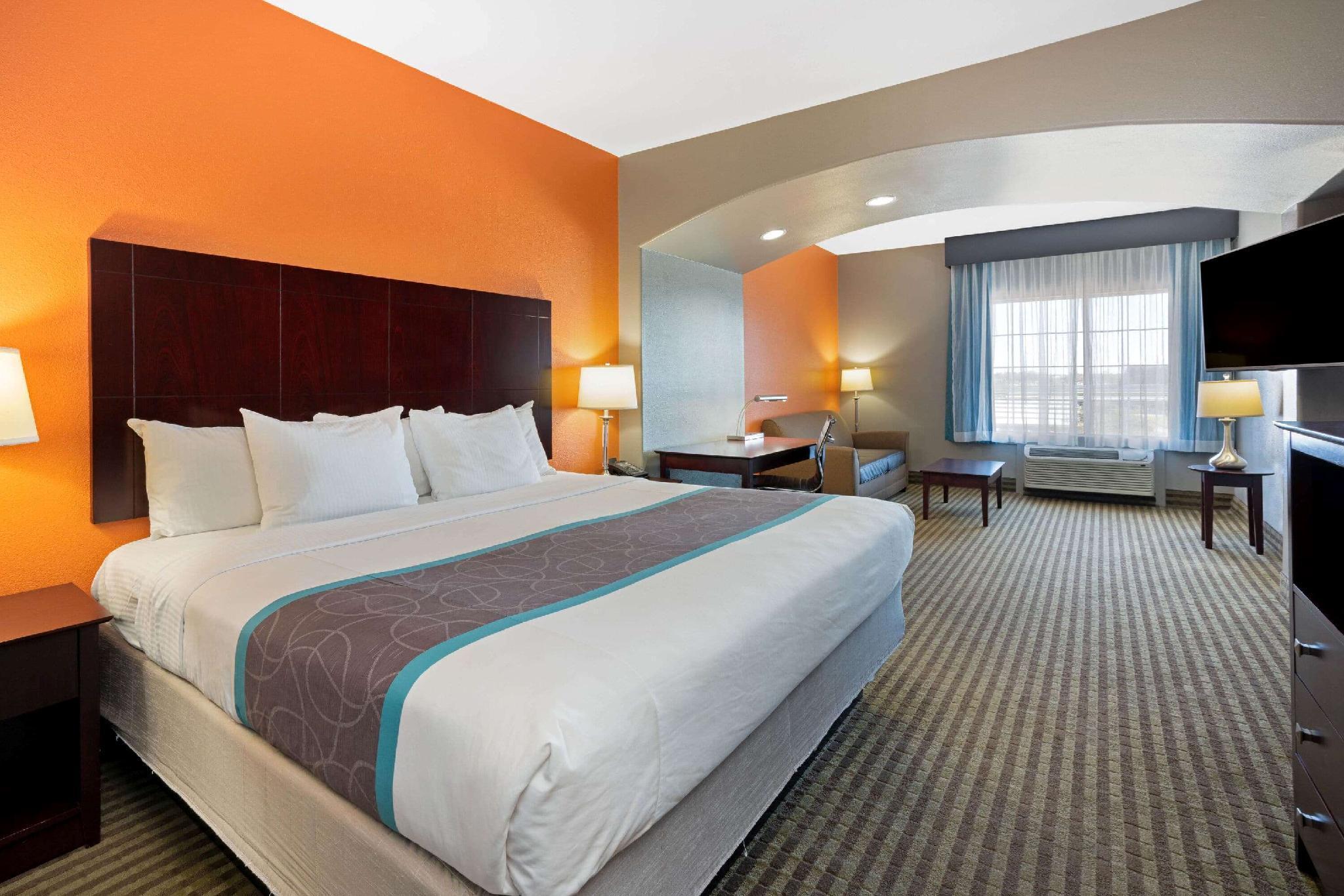 La Quinta By Wyndham Houston Iah Bush Intl Airport E Hotel Humble Bagian luar foto