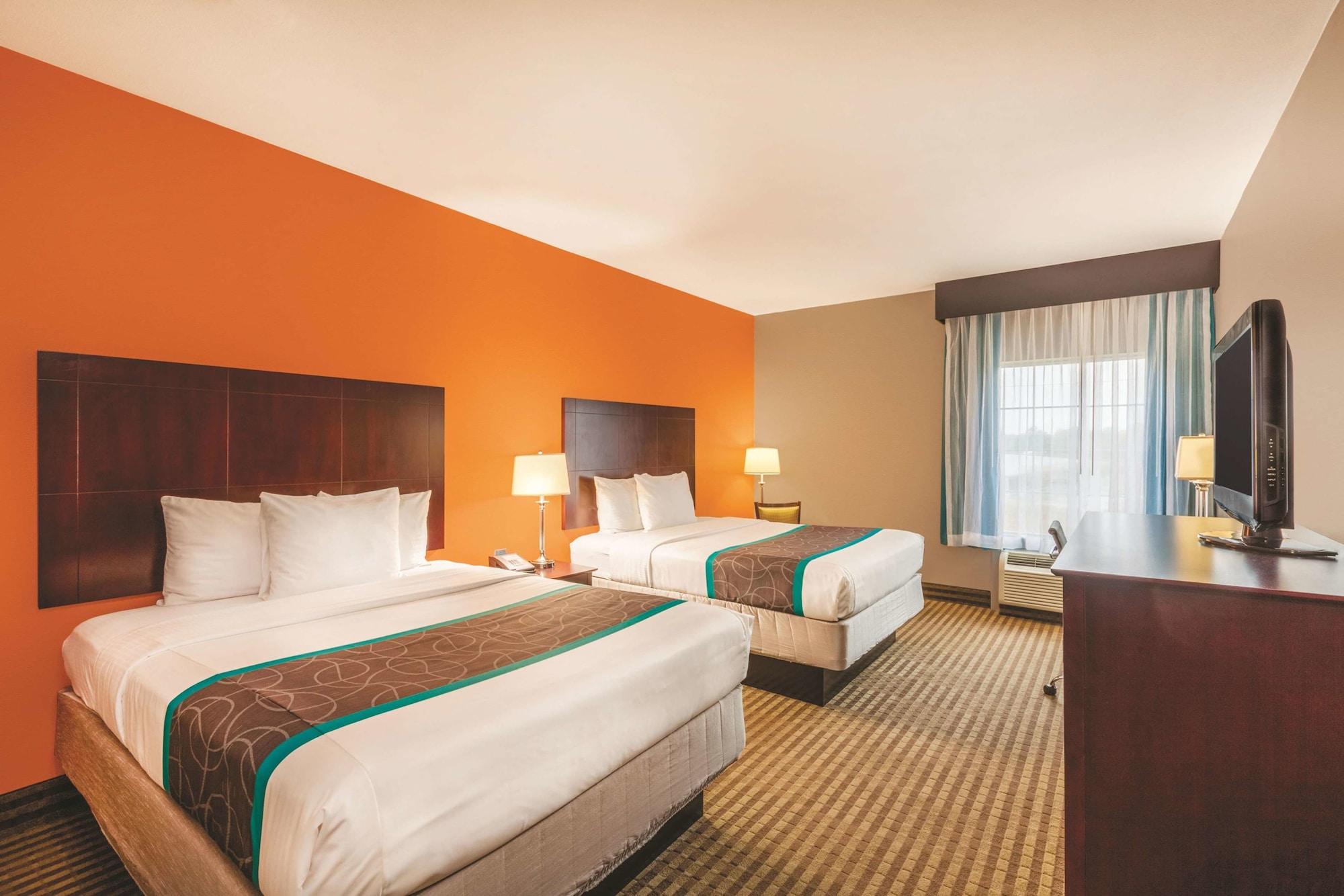 La Quinta By Wyndham Houston Iah Bush Intl Airport E Hotel Humble Bagian luar foto