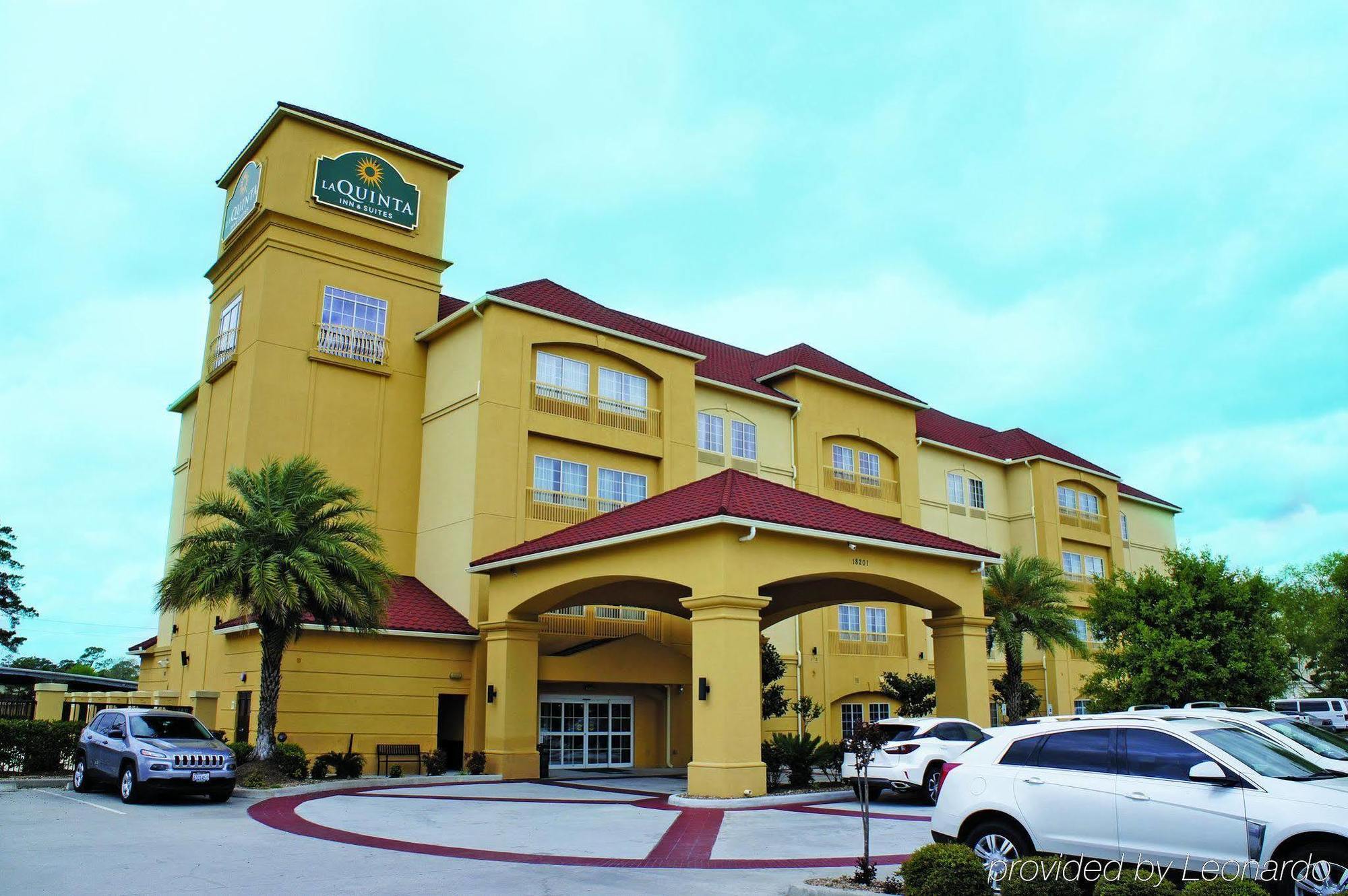 La Quinta By Wyndham Houston Iah Bush Intl Airport E Hotel Humble Bagian luar foto